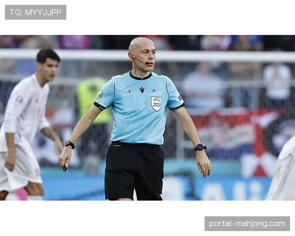 土耳其足协公布处罚决定,149名裁判因违规投资遭停哨处分 土耳其足协公布处罚决定,149名裁判因违规投资遭停哨处分